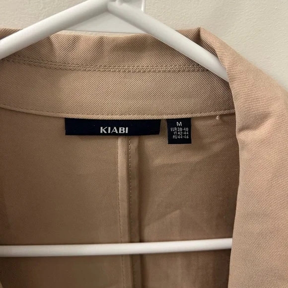 Trench coat - Picture 3 of 3